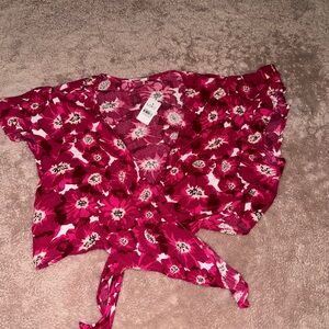 NWT LOFT beach pink white floral crop tie top